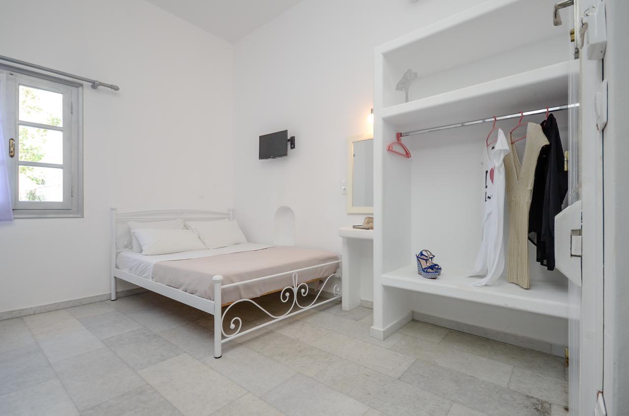 Depis Suites Naxos City Exterior foto