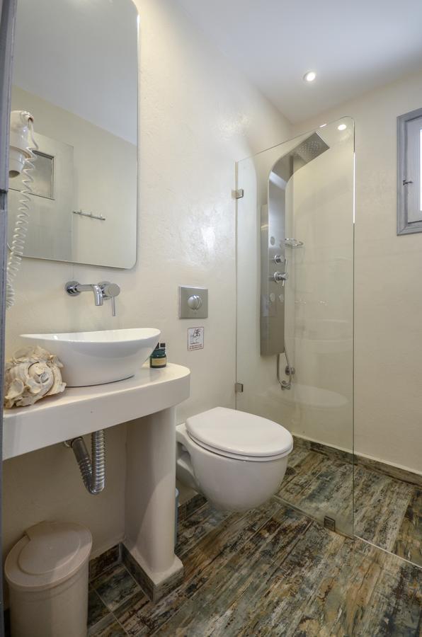 Depis Suites Naxos City Exterior foto