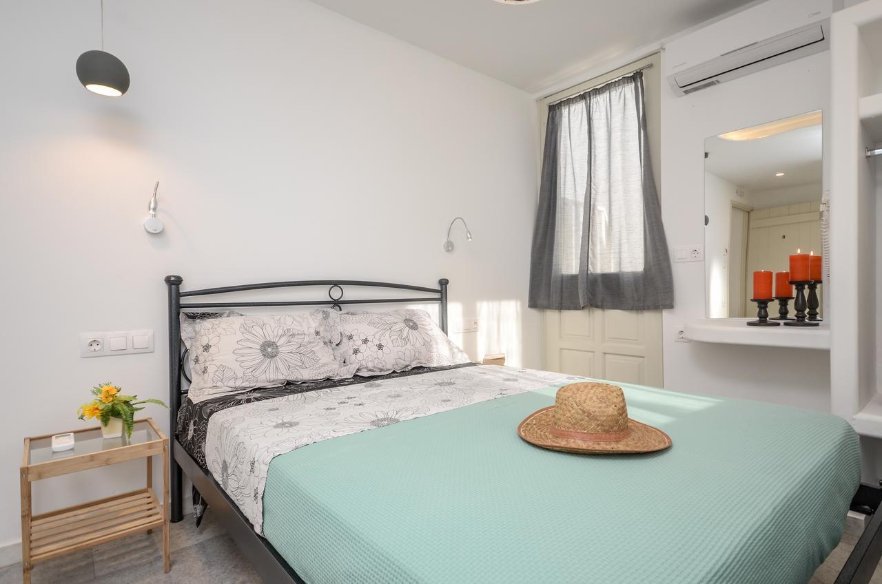 Depis Suites Naxos City Exterior foto